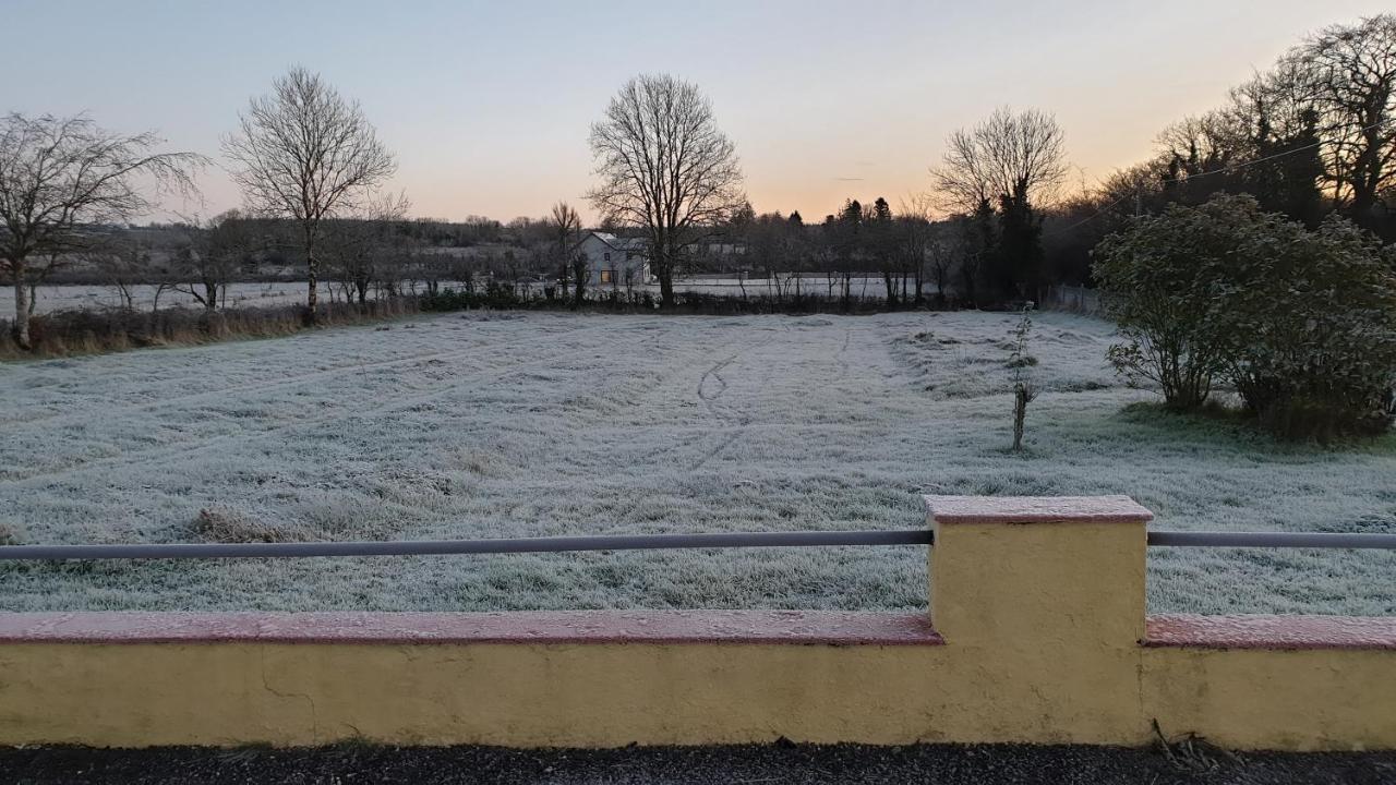 Bed and Breakfast Sunnyside Strokestown Zewnętrze zdjęcie